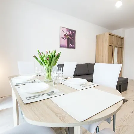 Apartment Rent A Flat Beach - Krasickiego St. *